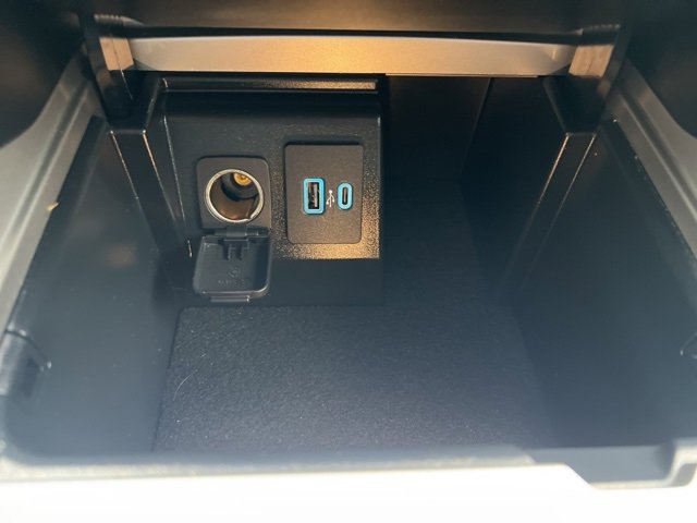 Used 2022 Ford Explorer ST-Line image 36