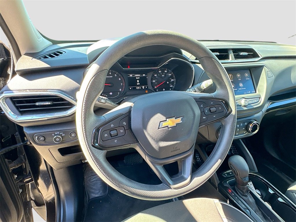 Used 2023 Chevrolet TrailBlazer LT image 11