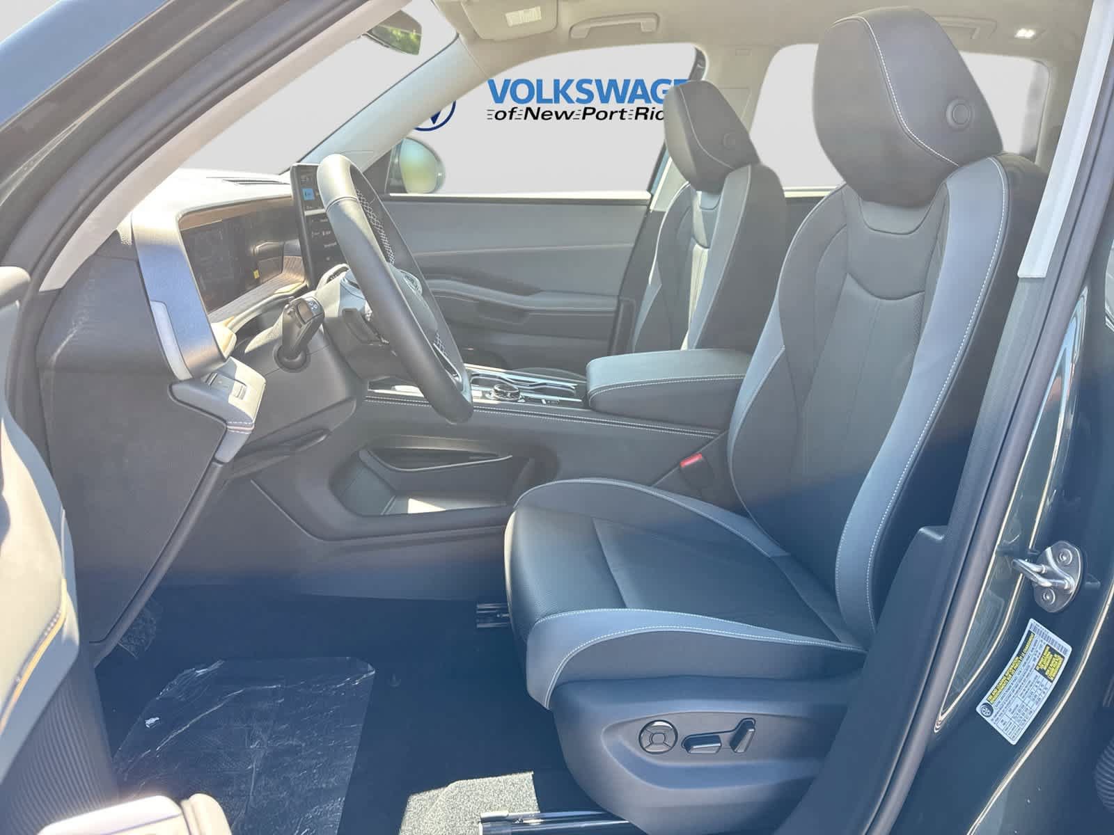 New 2027 Volkswagen Atlas SE FWD image 22