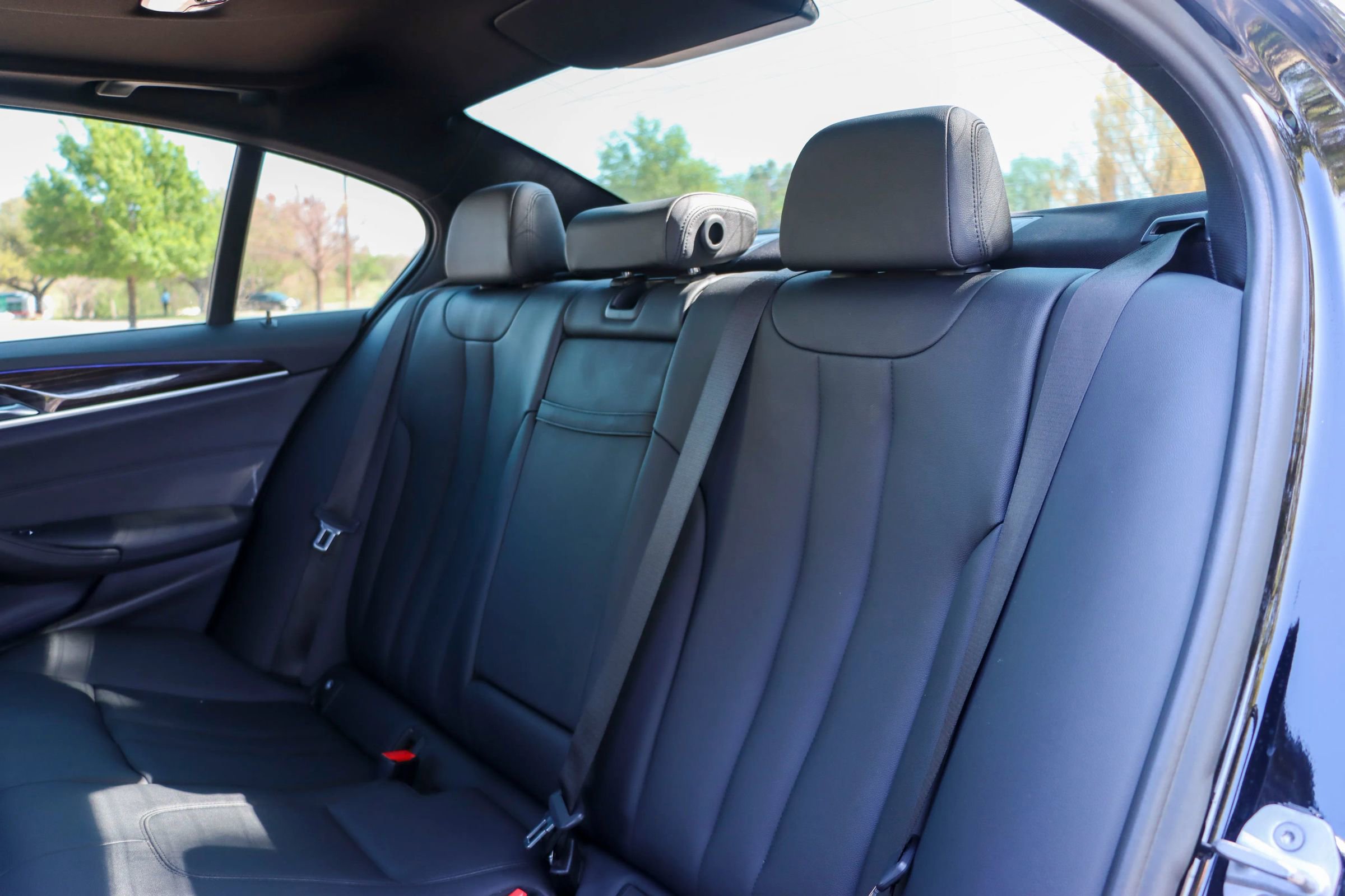 Used 2018 BMW 530e image 17