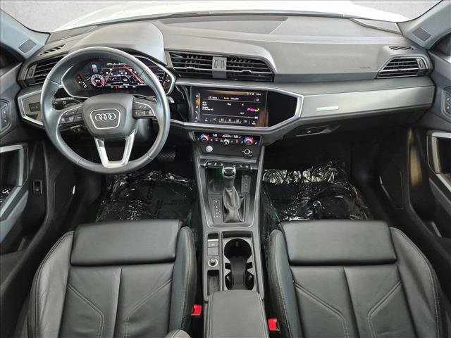 Used 2020 Audi Q3 2.0T Prestige AWD/4WD image 18