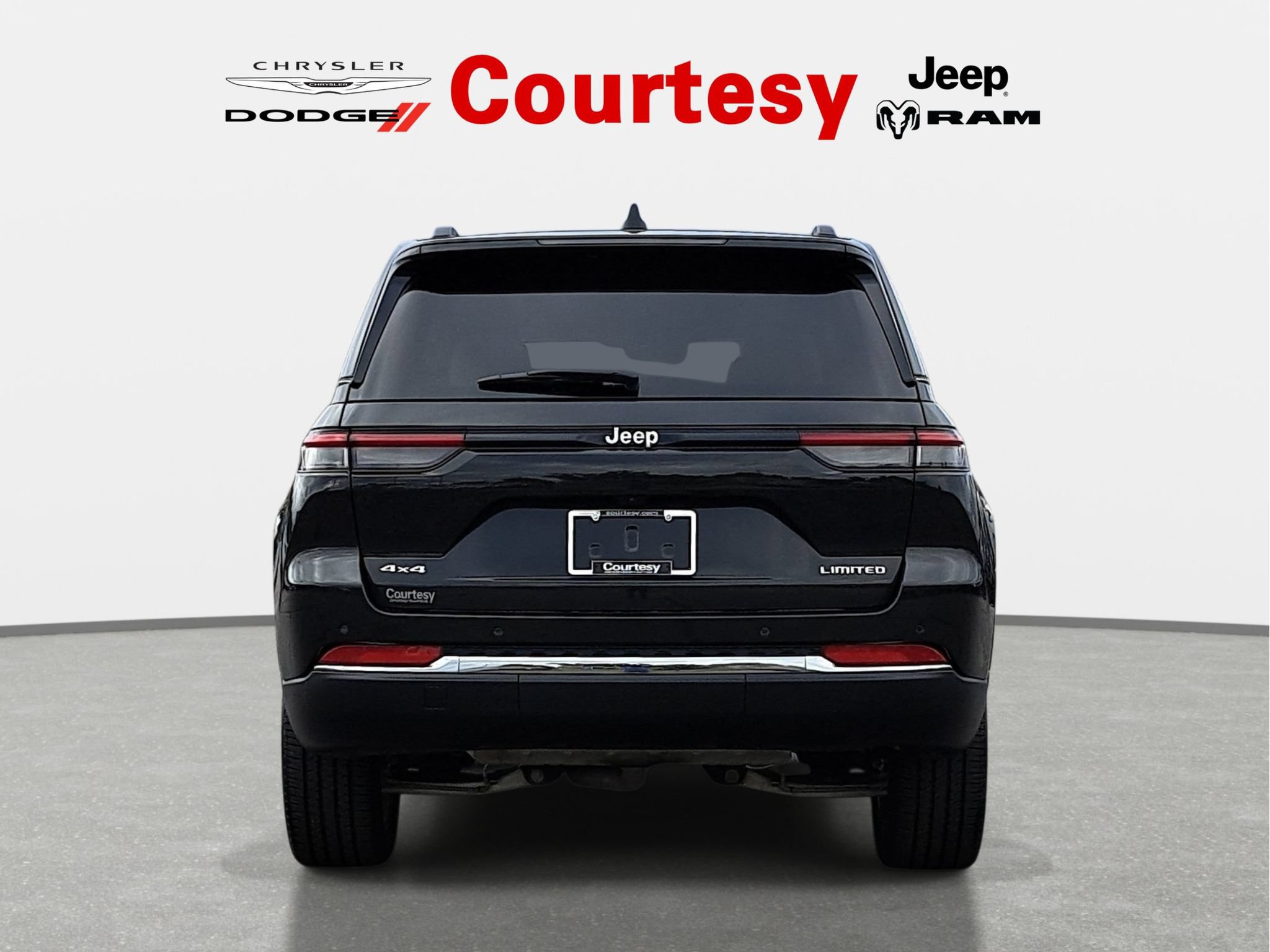 Certified 2025 Jeep Grand Cherokee Limited AWD/4WD image 5