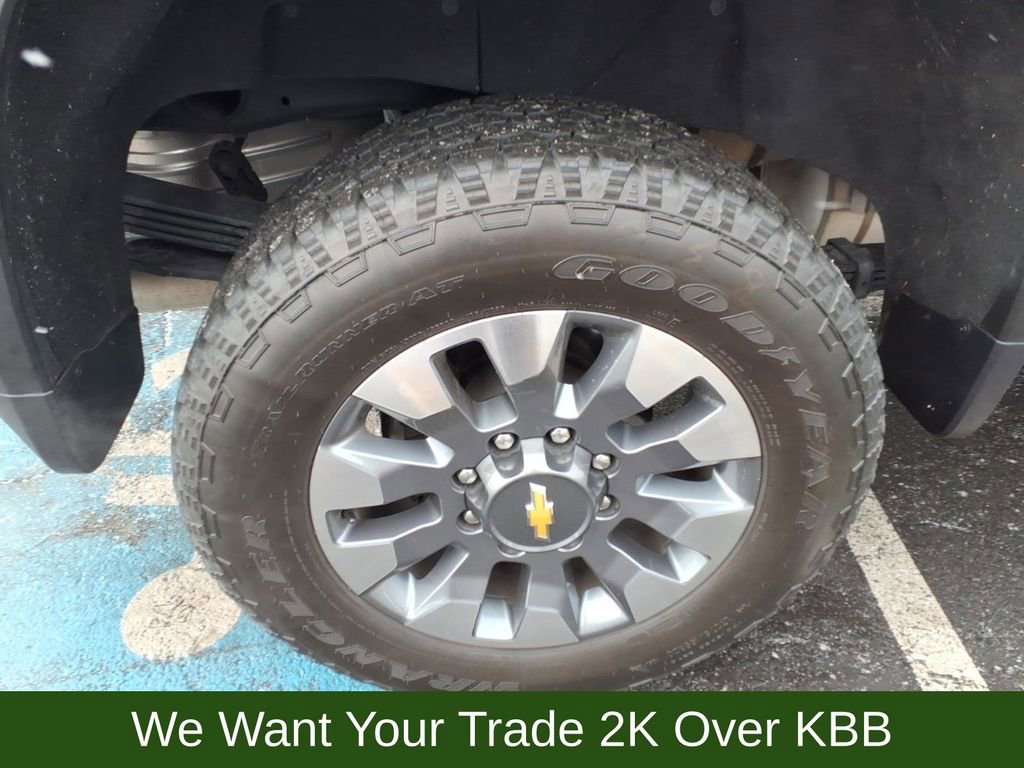 Used 2022 Chevrolet Silverado 2500 Custom w/ Custom Convenience Package image 16
