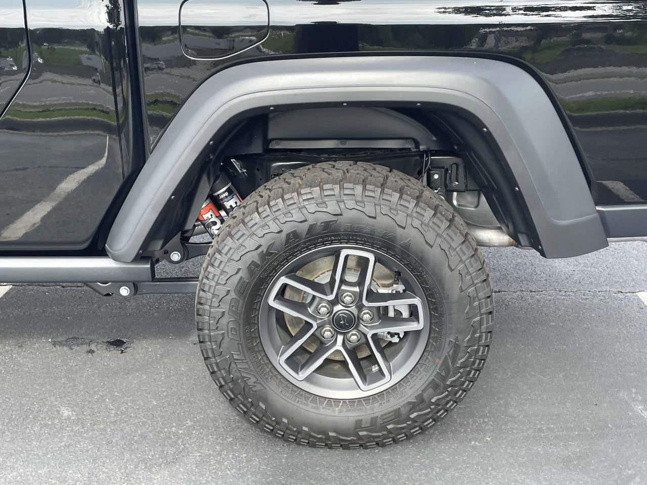 New 2025 Jeep Gladiator Mojave w/ Safety Group image 37