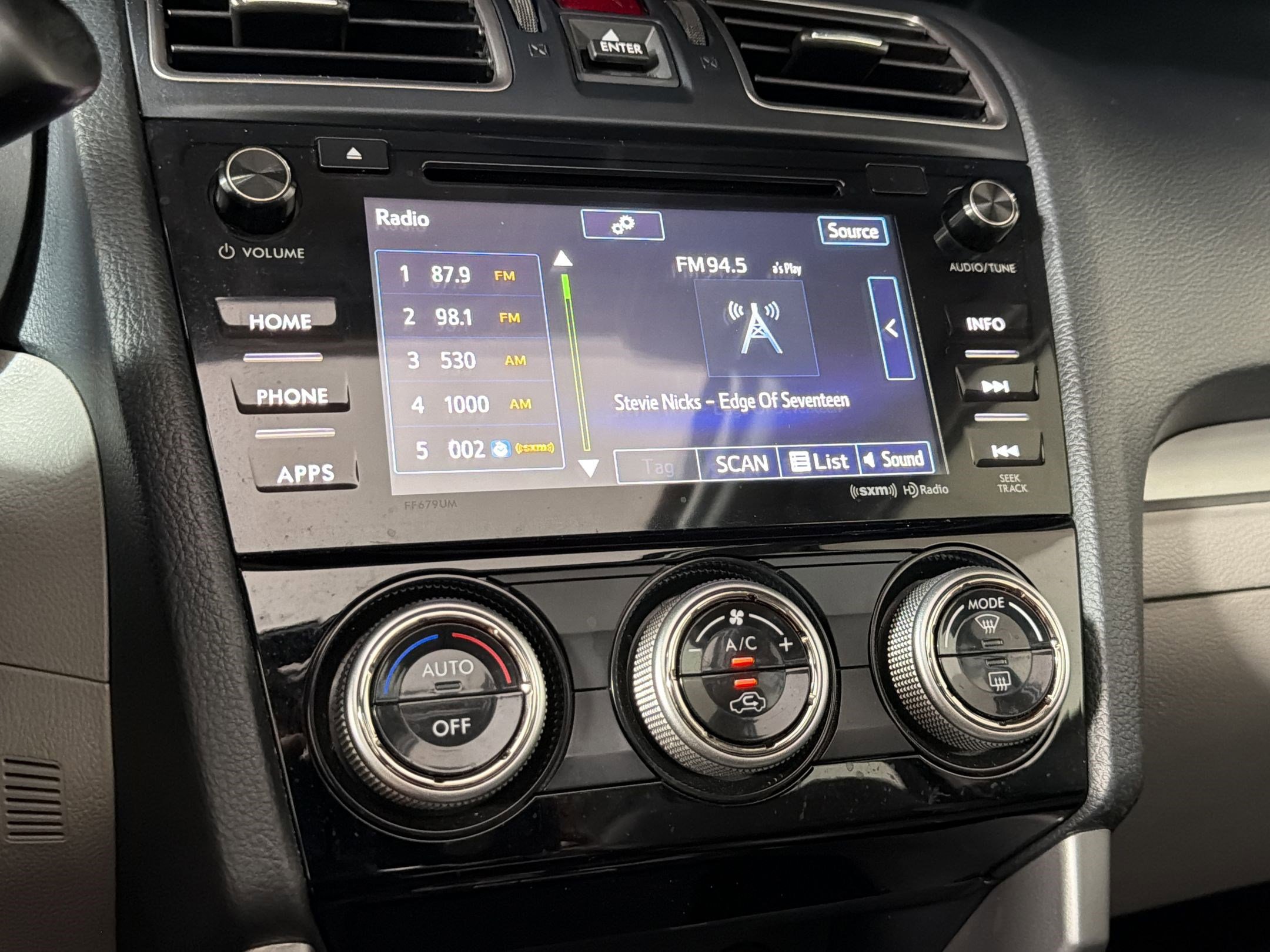 Used 2018 Subaru Forester 2.5i Premium AWD/4WD image 14
