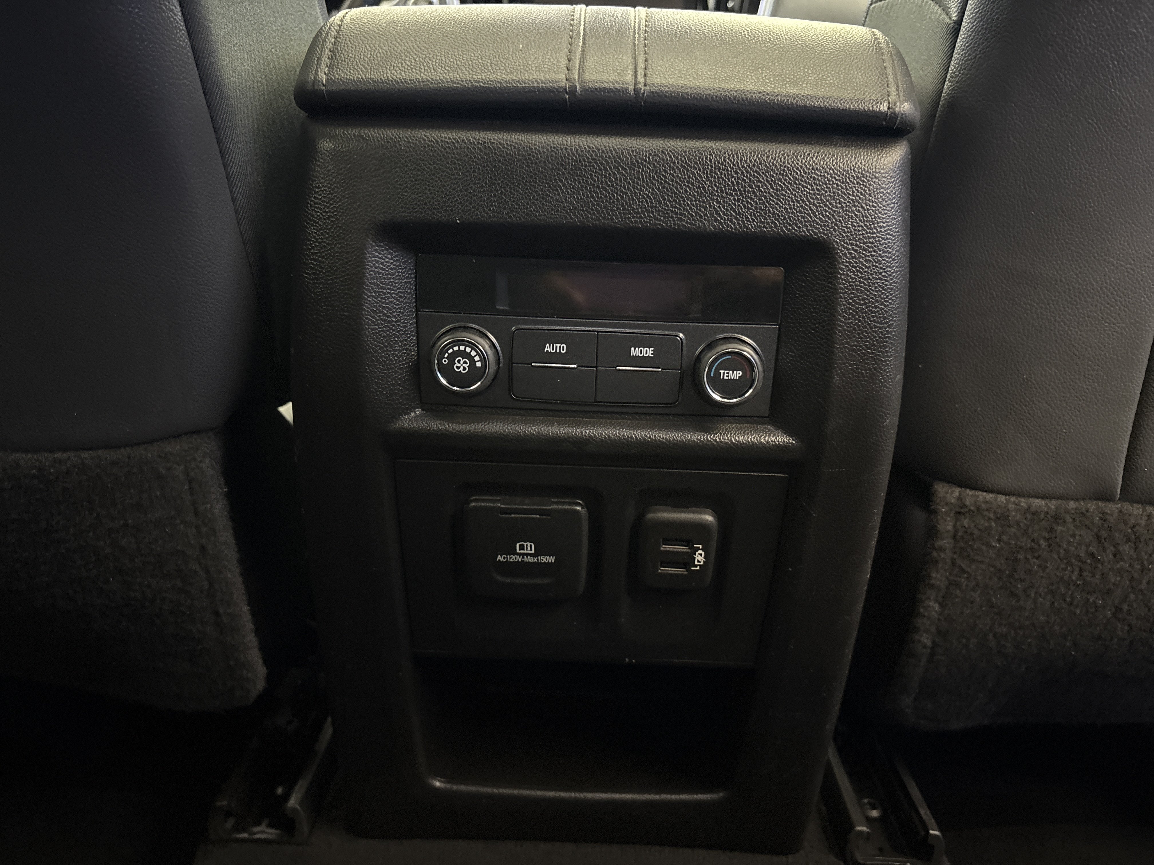 Used 2019 Chevrolet Traverse LT w/ LT Premium Package FWD image 28