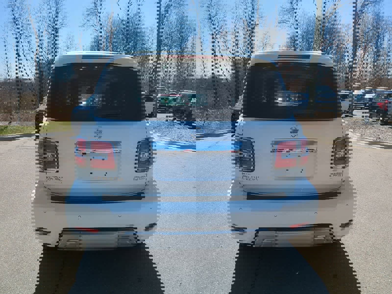 Used 2017 Nissan Armada Platinum image 4