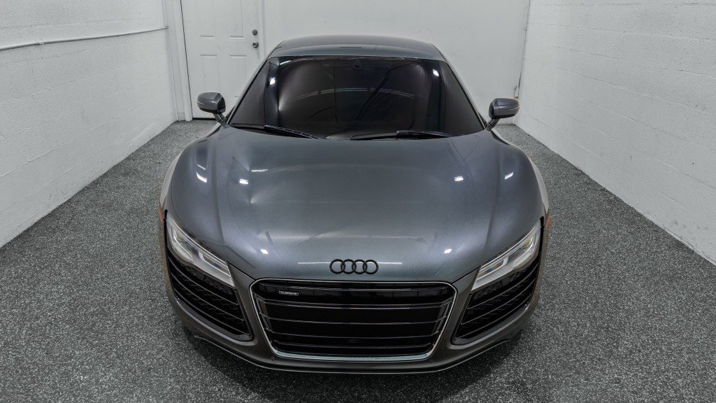 Used 2014 Audi R8 V8 image 3
