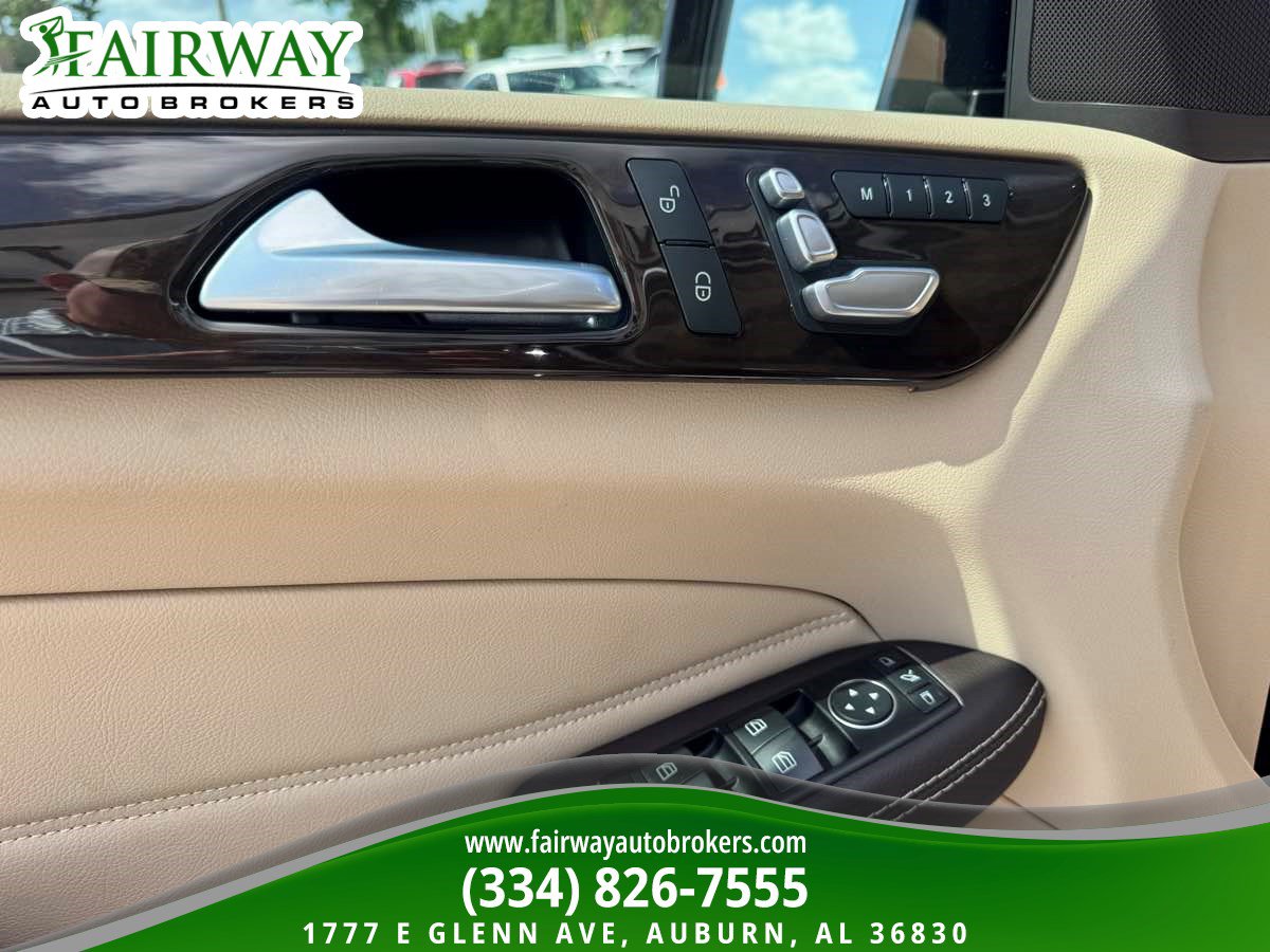 Used 2017 Mercedes-Benz GLS 450 4MATIC image 16
