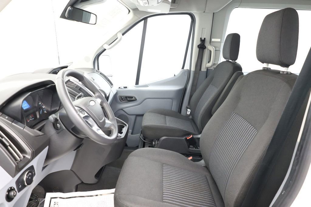 Used 2018 Ford Transit 350 XLT image 16