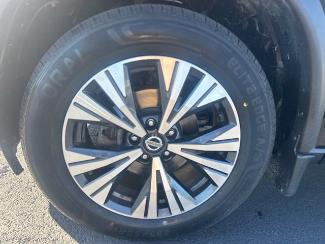 Used 2021 Nissan Rogue SV AWD/4WD image 10