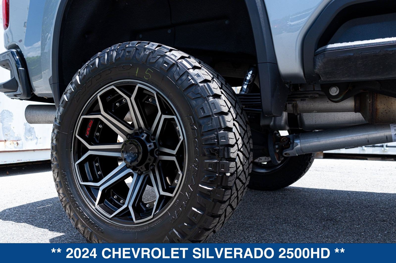 Used 2024 Chevrolet Silverado 2500 Custom w/ Custom Value Package AWD/4WD image 20