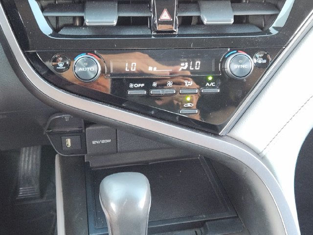 Used 2023 Toyota Camry SE FWD image 20