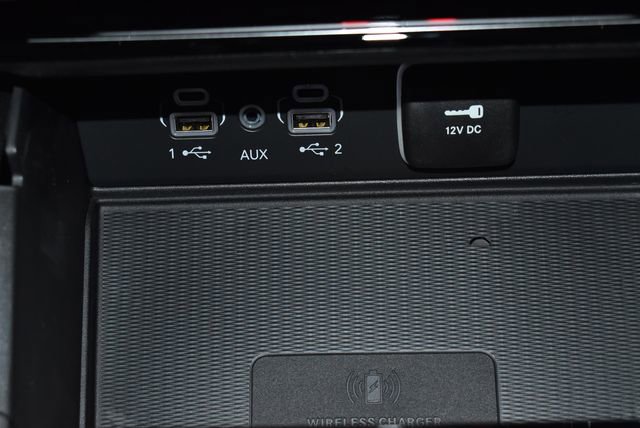 New 2025 Jeep Grand Cherokee Altitude image 18