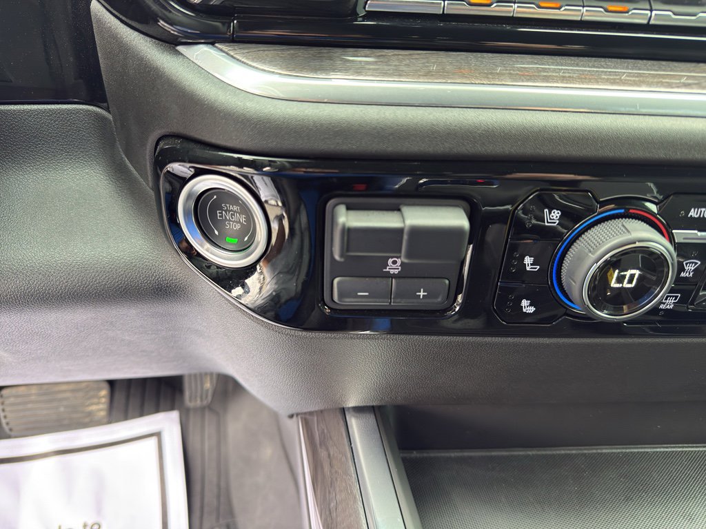 Used 2025 Chevrolet Silverado 1500 LTZ w/ Z71 Off-Road Package image 18