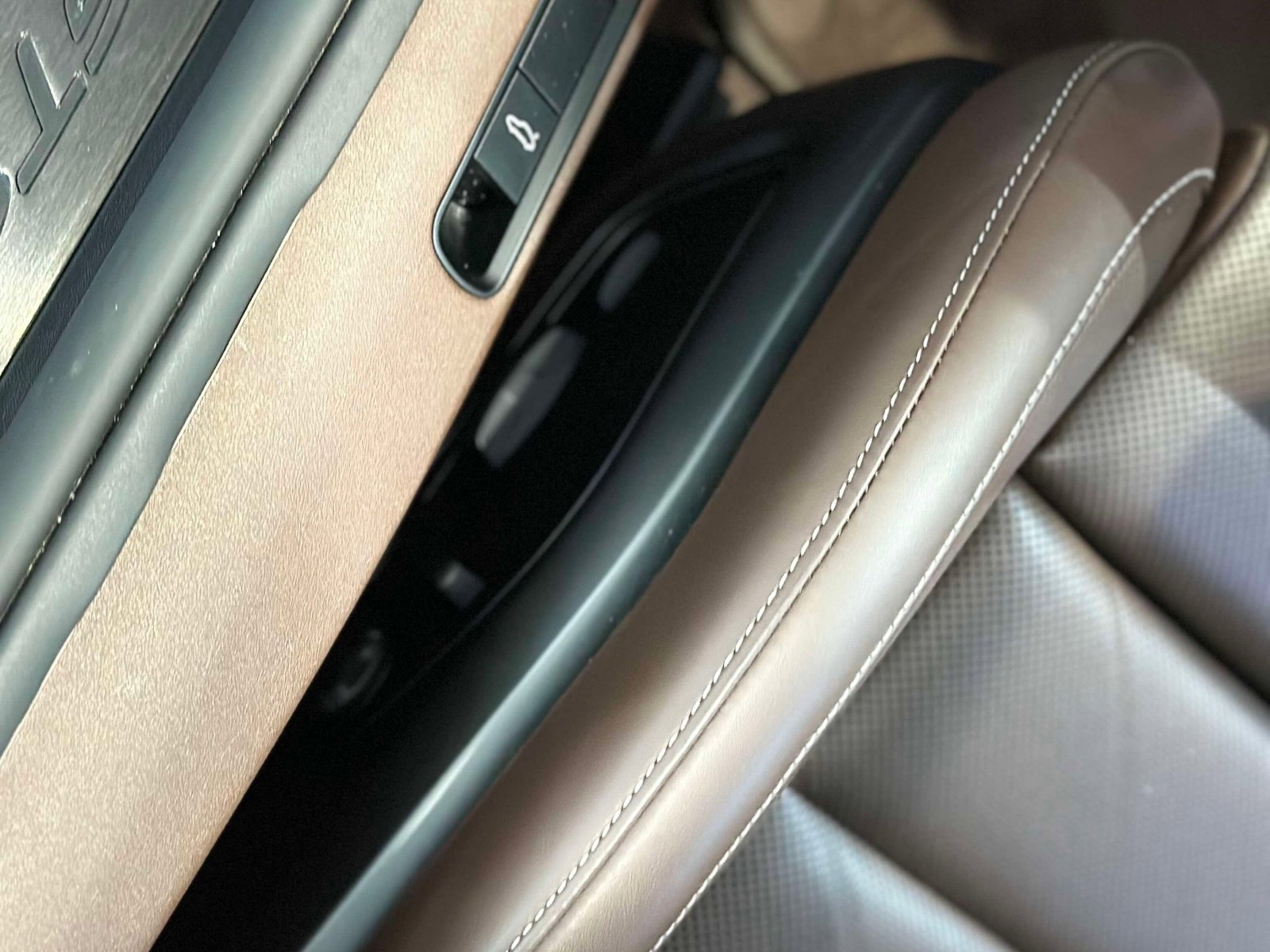 Certified 2023 Porsche 911 Targa 4 GTS image 17