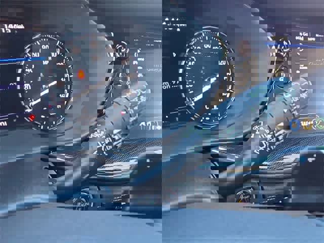 Used 2023 Buick Envision Essence image 24