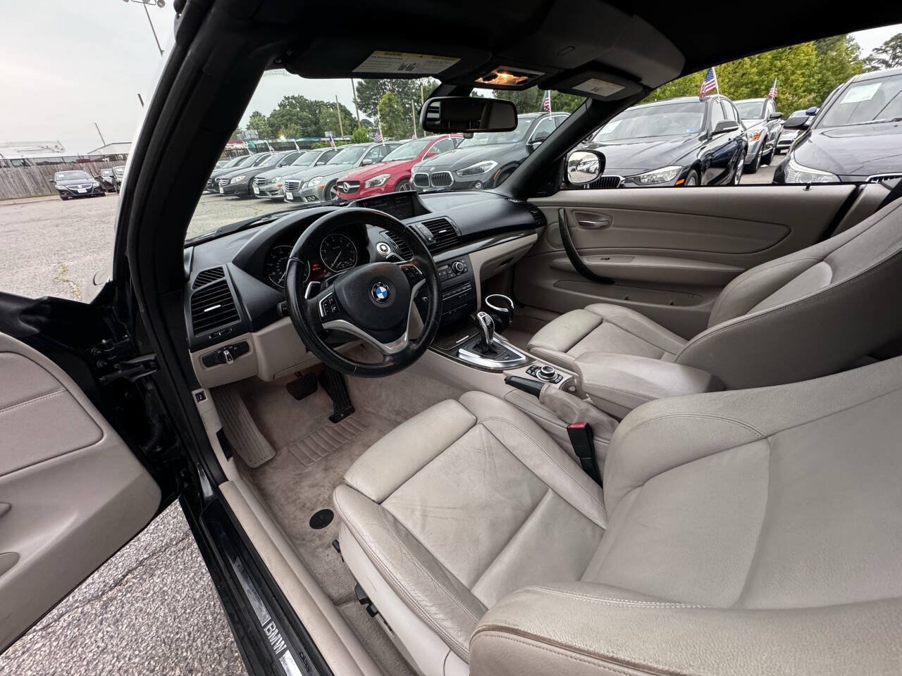 Used 2013 BMW 135i Convertible RWD image 19
