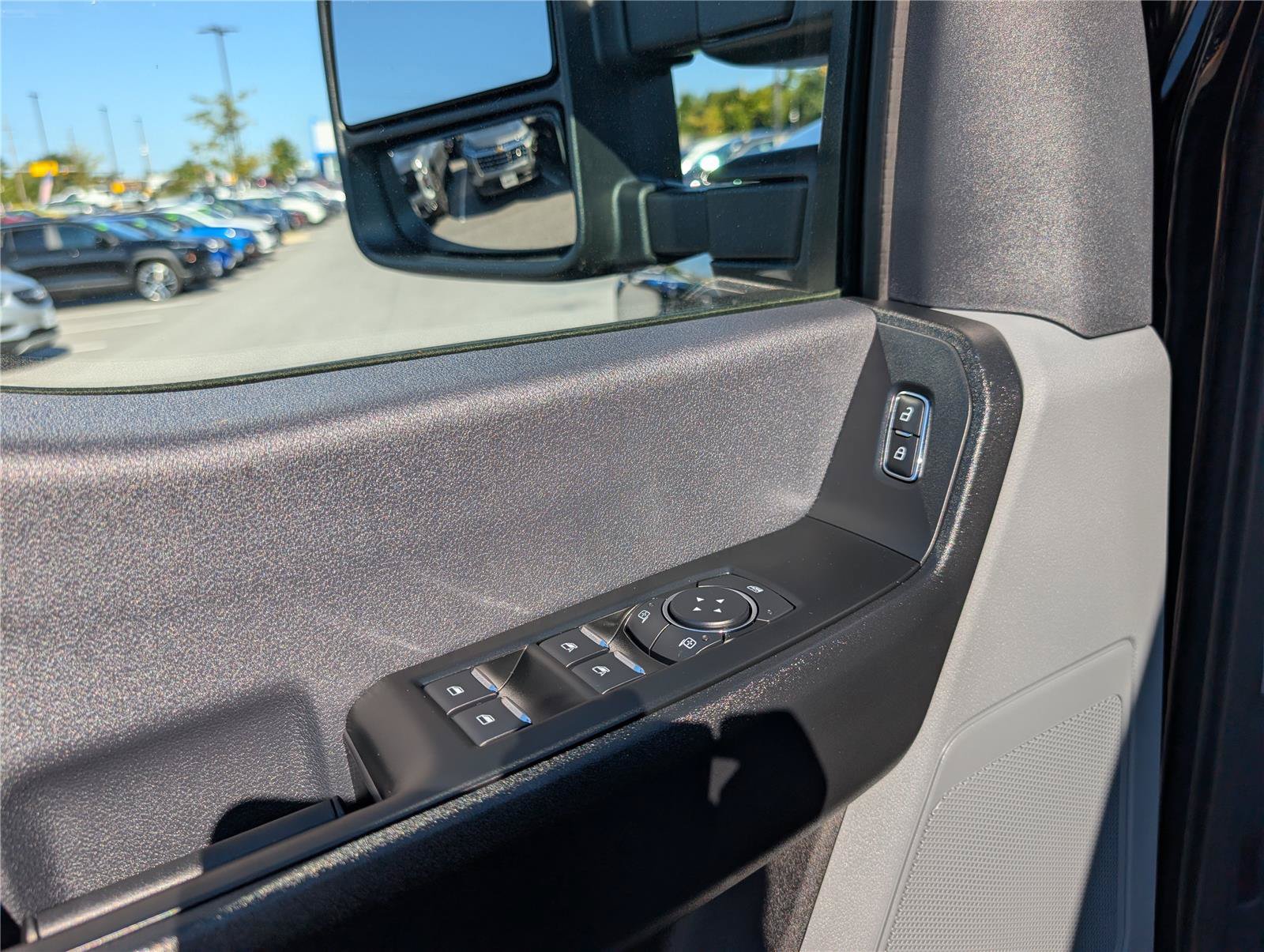 Used 2025 Ford F350 XL w/ 360-Degree Camera Package AWD/4WD image 20