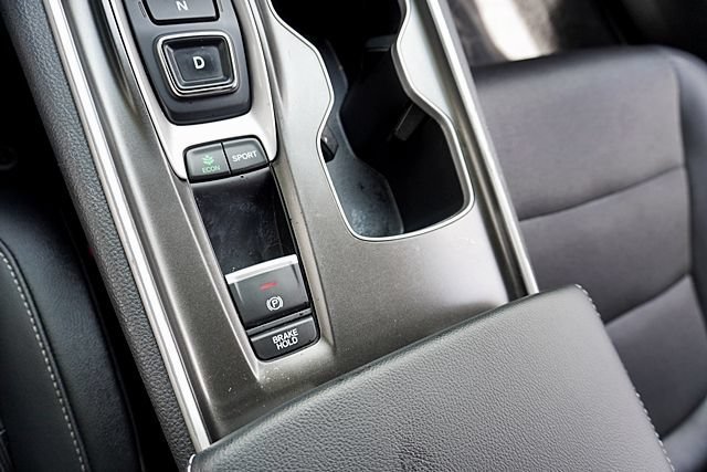 Used 2020 Honda Accord Sport image 31