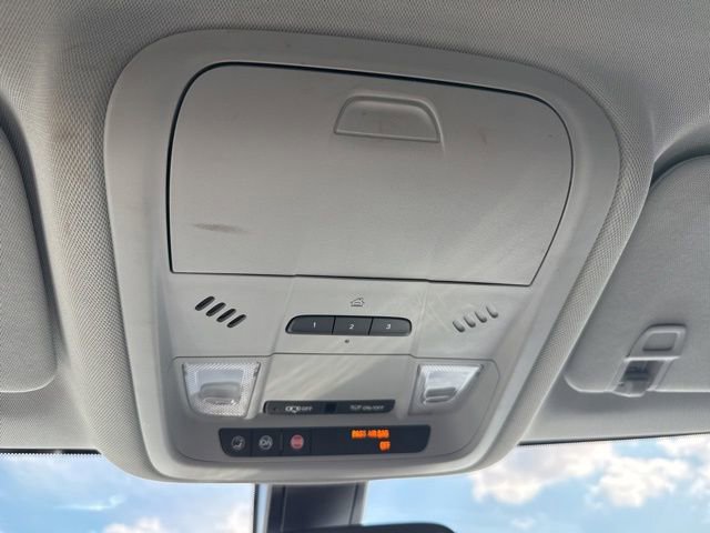 Used 2019 Chevrolet Blazer LT image 23