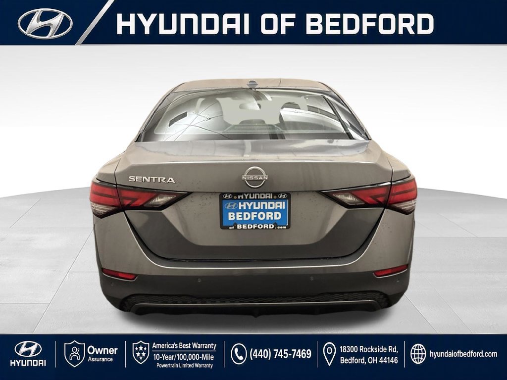 Used 2025 Nissan Sentra SV FWD image 8