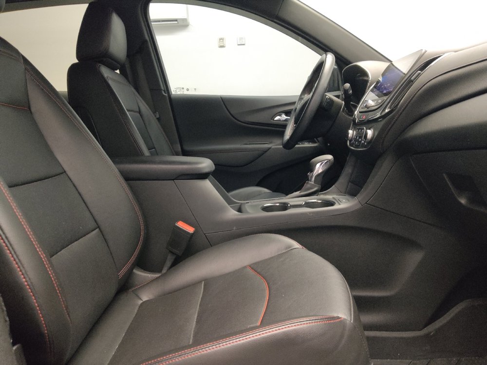 Used 2022 Chevrolet Equinox RS w/ RS Leather Package FWD image 21