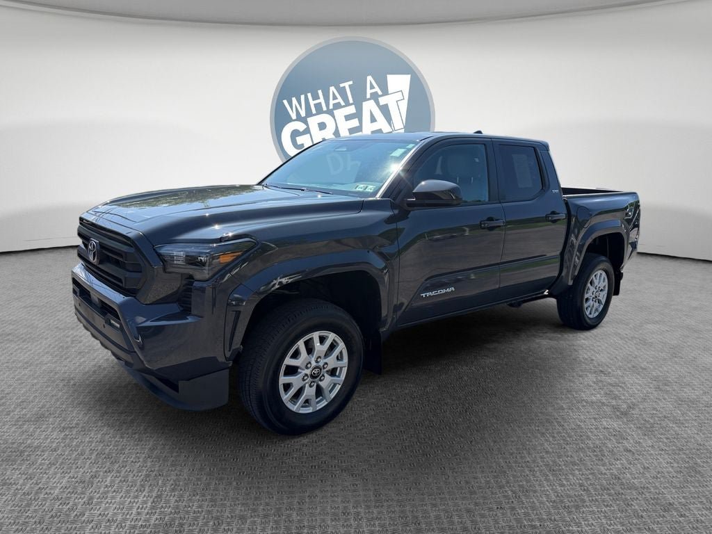 Certified 2024 Toyota Tacoma SR5 AWD/4WD image 8