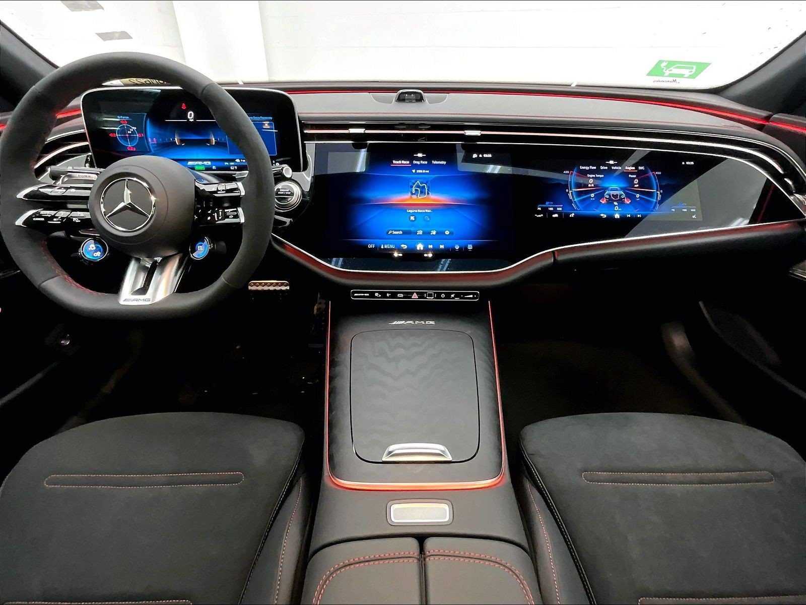 Used 2026 Mercedes-Benz E 53 AMG e 4MATIC Sedan image 4