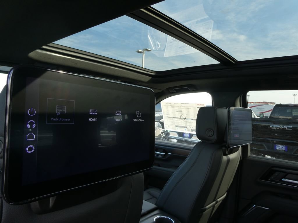 New 2026 GMC Yukon Denali w/ Denali Reserve Package image 44