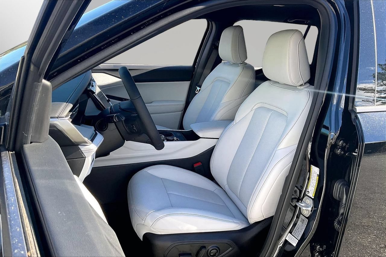 New 2026 Jeep Cherokee Limited AWD/4WD image 17