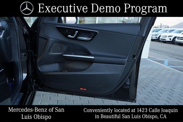 Used 2025 Mercedes-Benz C 300 Sedan image 17