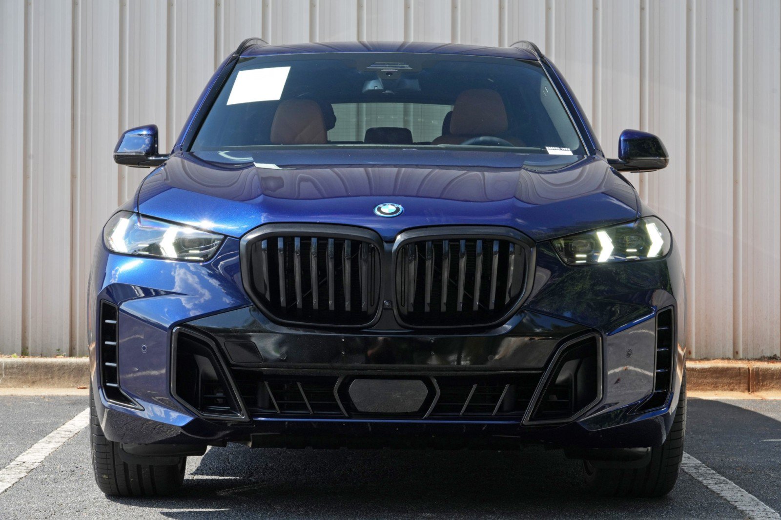 Used 2026 BMW X5 xDrive50e w/ M Sport Package AWD/4WD image 7