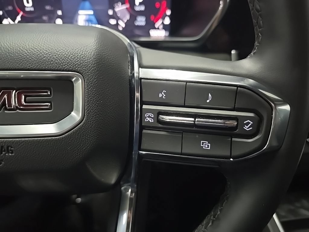 Used 2024 GMC Canyon Elevation w/ Elevation Premium Package RWD image 21