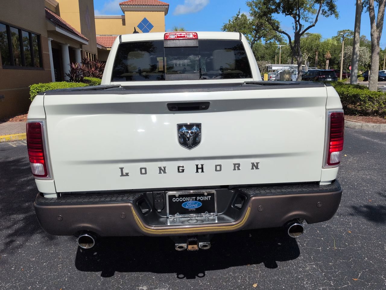 Used 2018 RAM 1500 Laramie Longhorn w/ Longhorn Southfork Package RWD image 4
