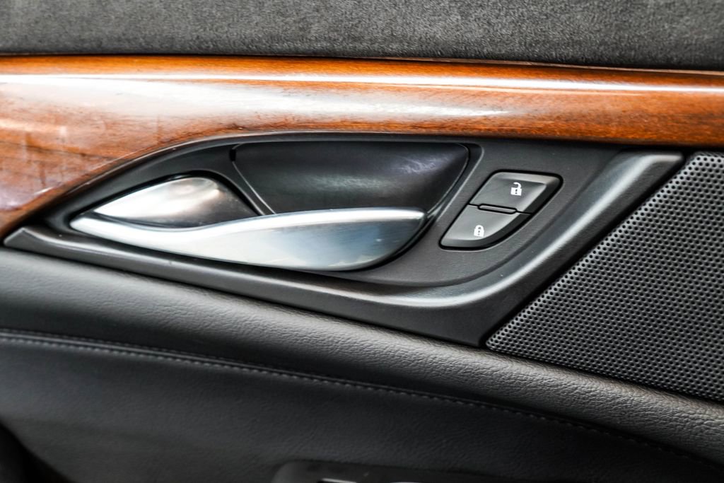 Used 2020 Cadillac Escalade Luxury image 49