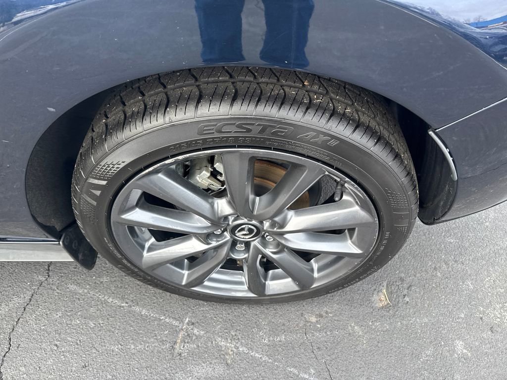 Used 2020 MAZDA MAZDA3 Hatchback w/ Preferred Package image 28