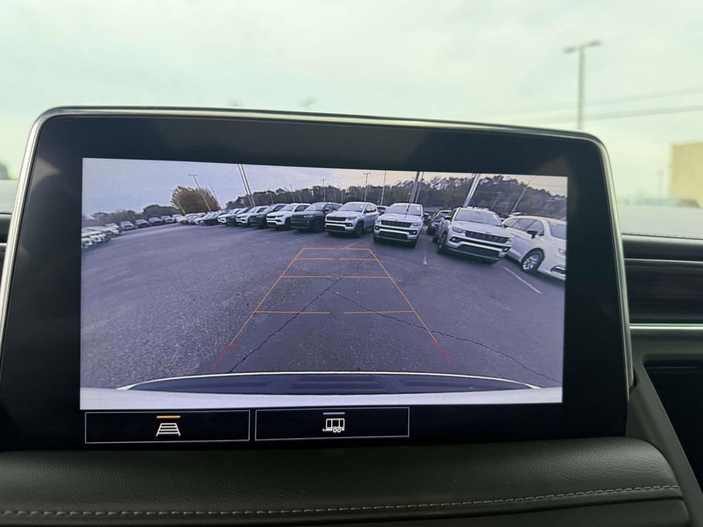 Used 2021 Chevrolet Tahoe Z71 image 21