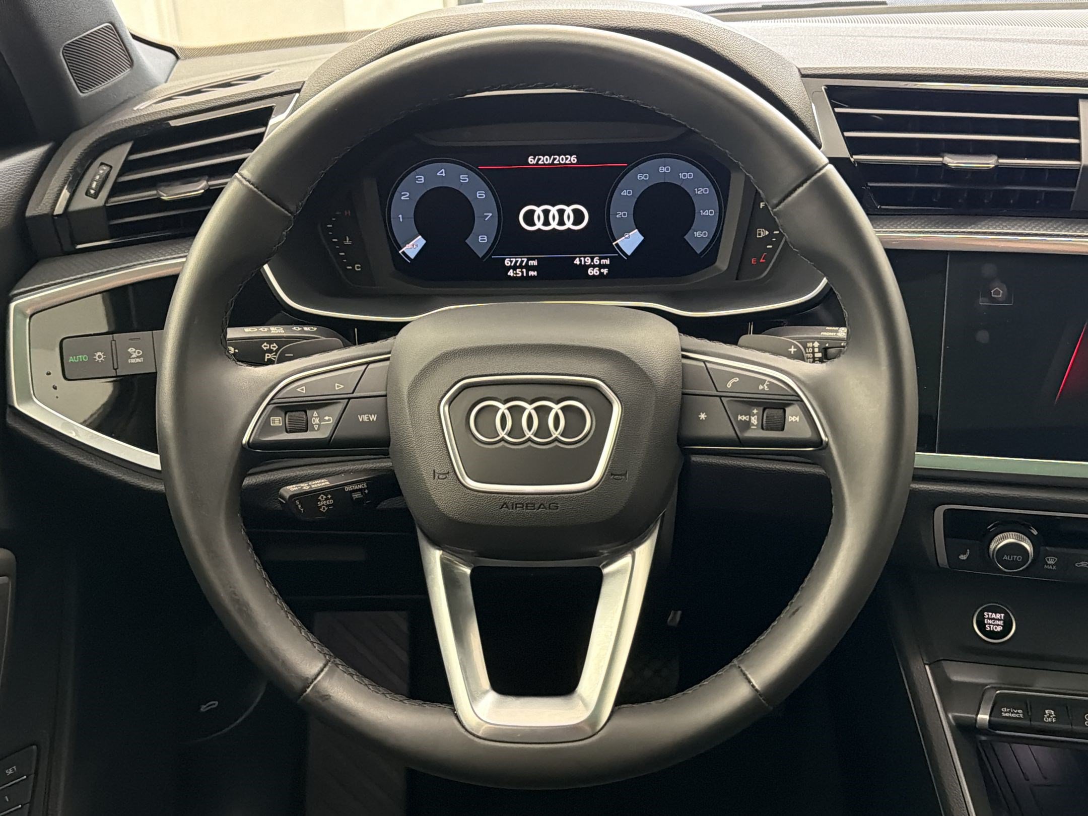 Used 2025 Audi Q3 2.0T Premium w/ Convenience Package AWD/4WD image 16