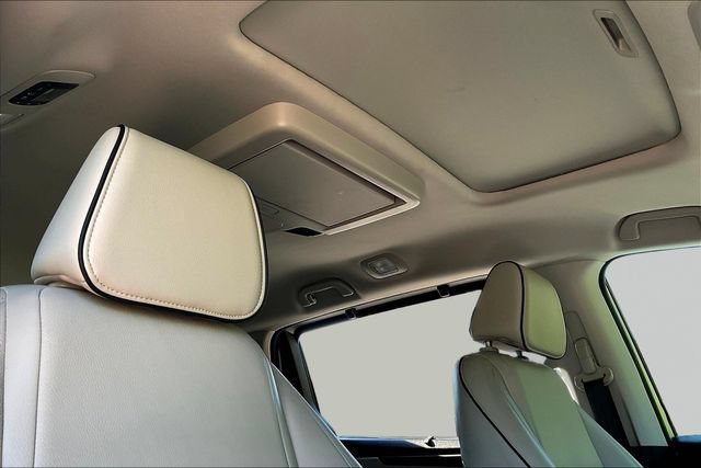 Used 2025 Honda Odyssey Touring image 30