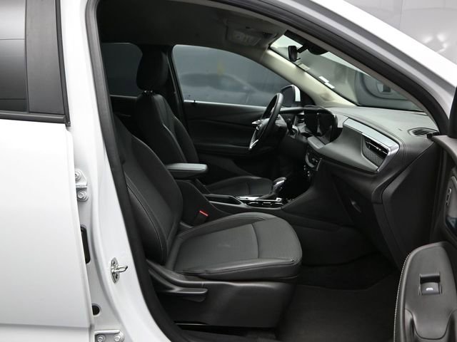 Used 2025 Buick Encore GX Preferred image 22