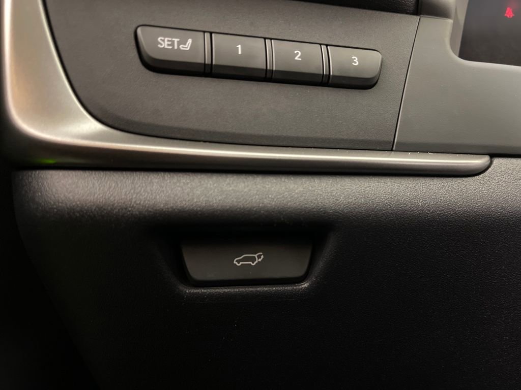 Used 2023 Lexus RZ 450e Premium image 28