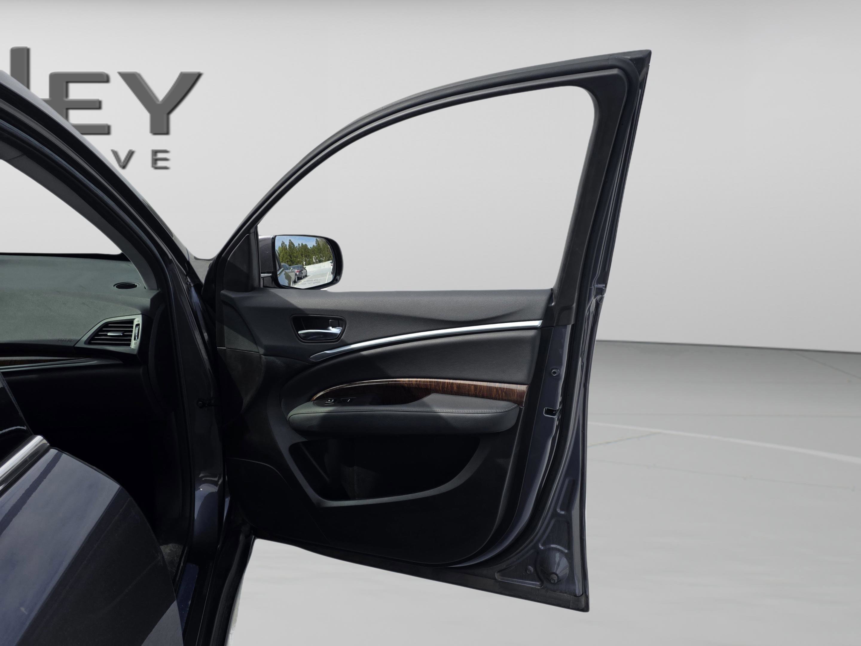 Used 2019 Acura MDX FWD image 31