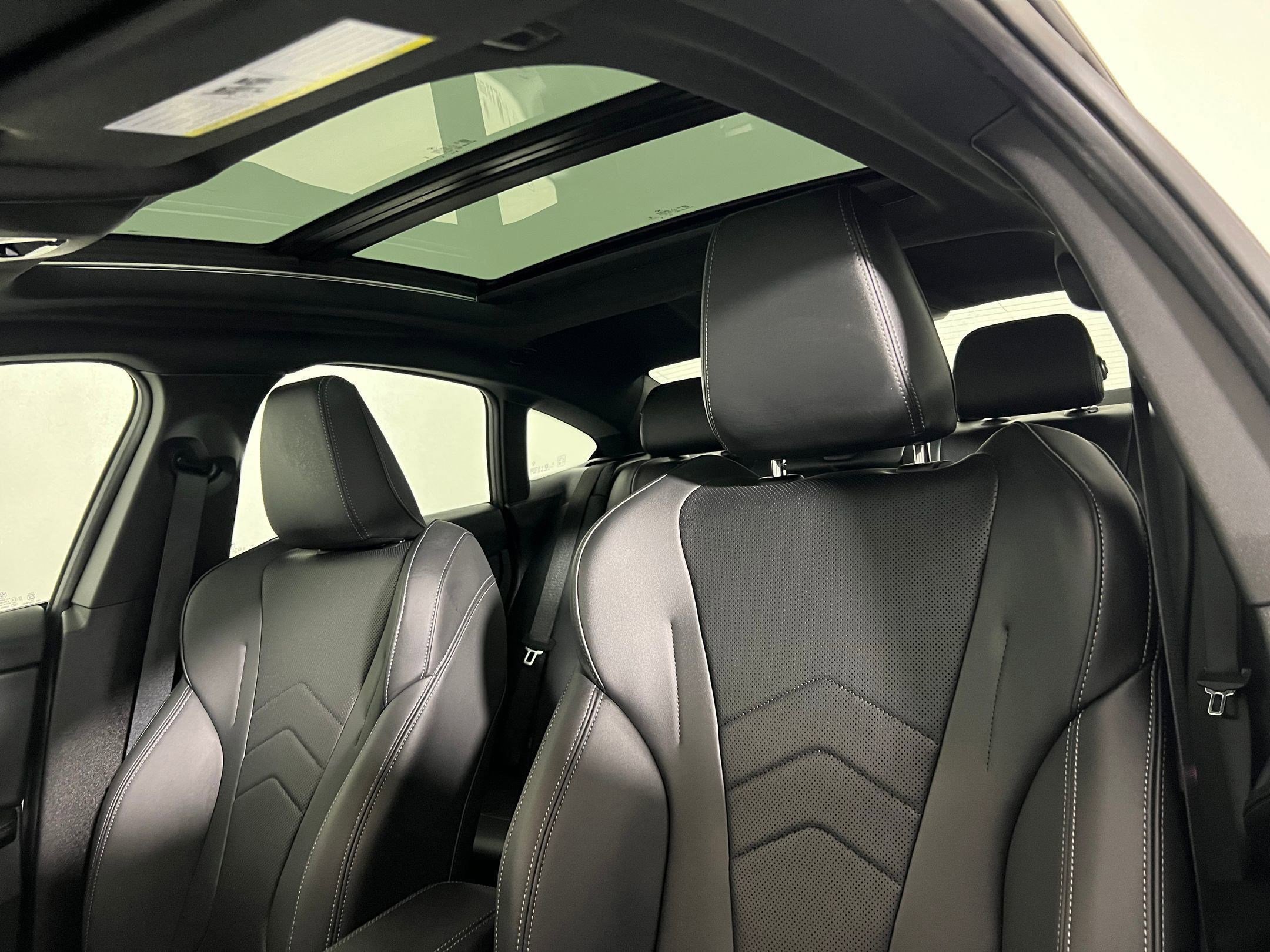 Used 2026 BMW 228i xDrive w/ Technology Package image 15