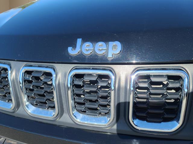 Used 2024 Jeep Compass Sport image 9