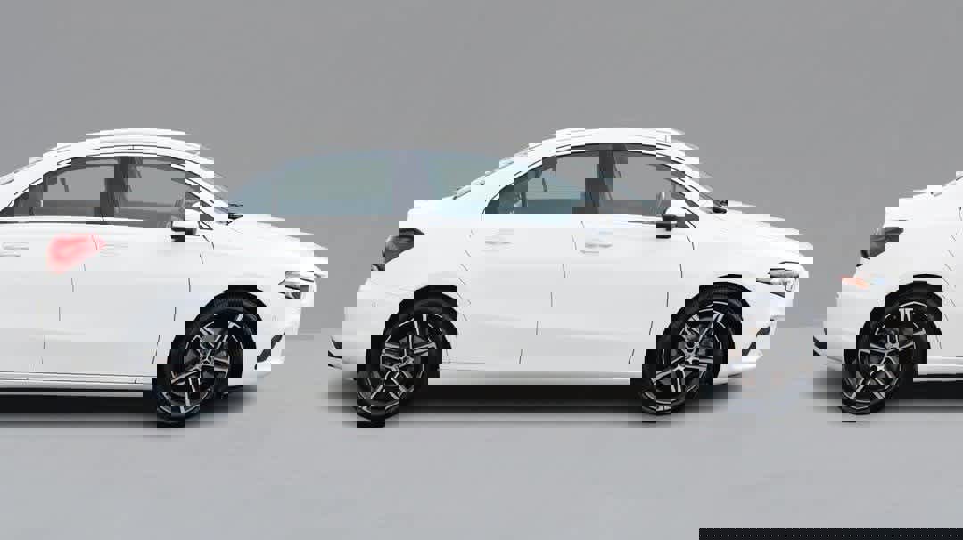 Certified 2022 Mercedes-Benz A 220 4MATIC image 4