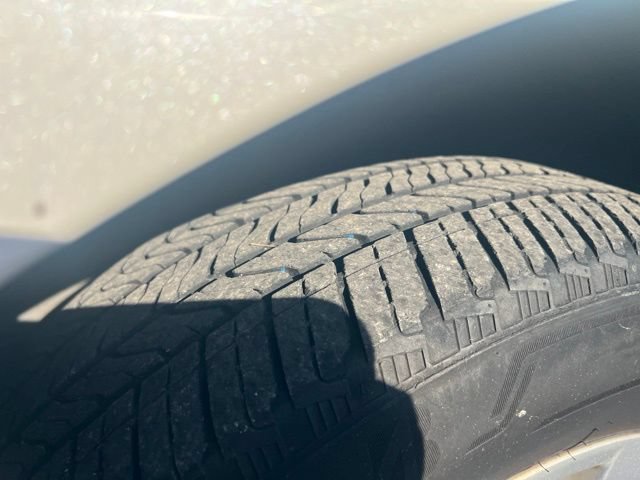 Used 2019 Subaru Outback 2.5i Premium AWD/4WD image 5