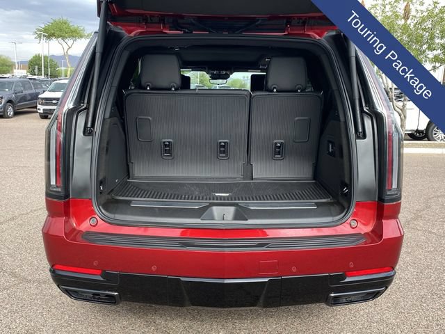 Used 2026 Cadillac Escalade Platinum Sport w/ LPO, ONYX Package AWD/4WD image 19