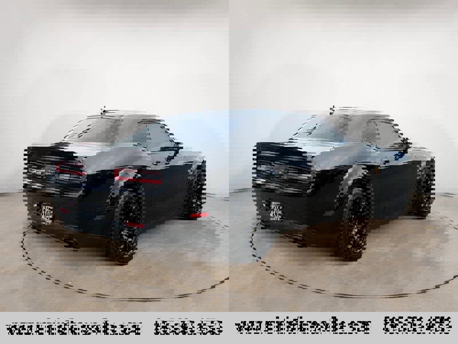 Used 2023 Dodge Challenger SRT Hellcat image 3