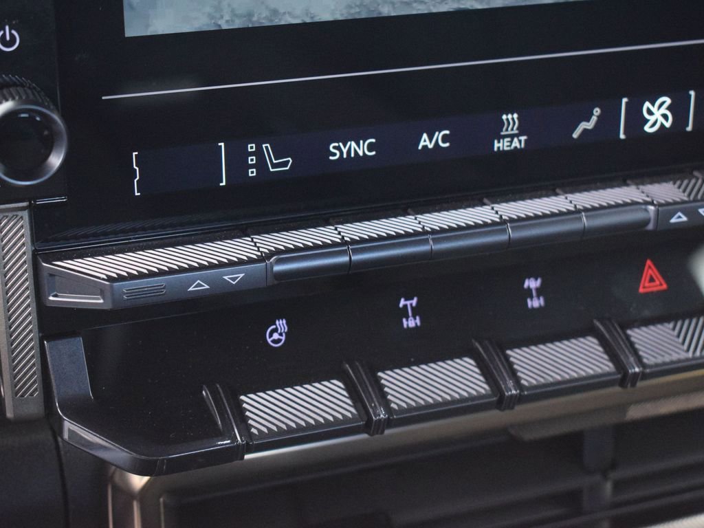 New 2024 GMC Hummer EV 2X w/ Extreme Off-Road Package image 26